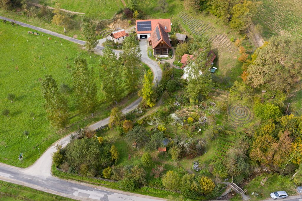 Blick auf den Hof Amtmann von oben